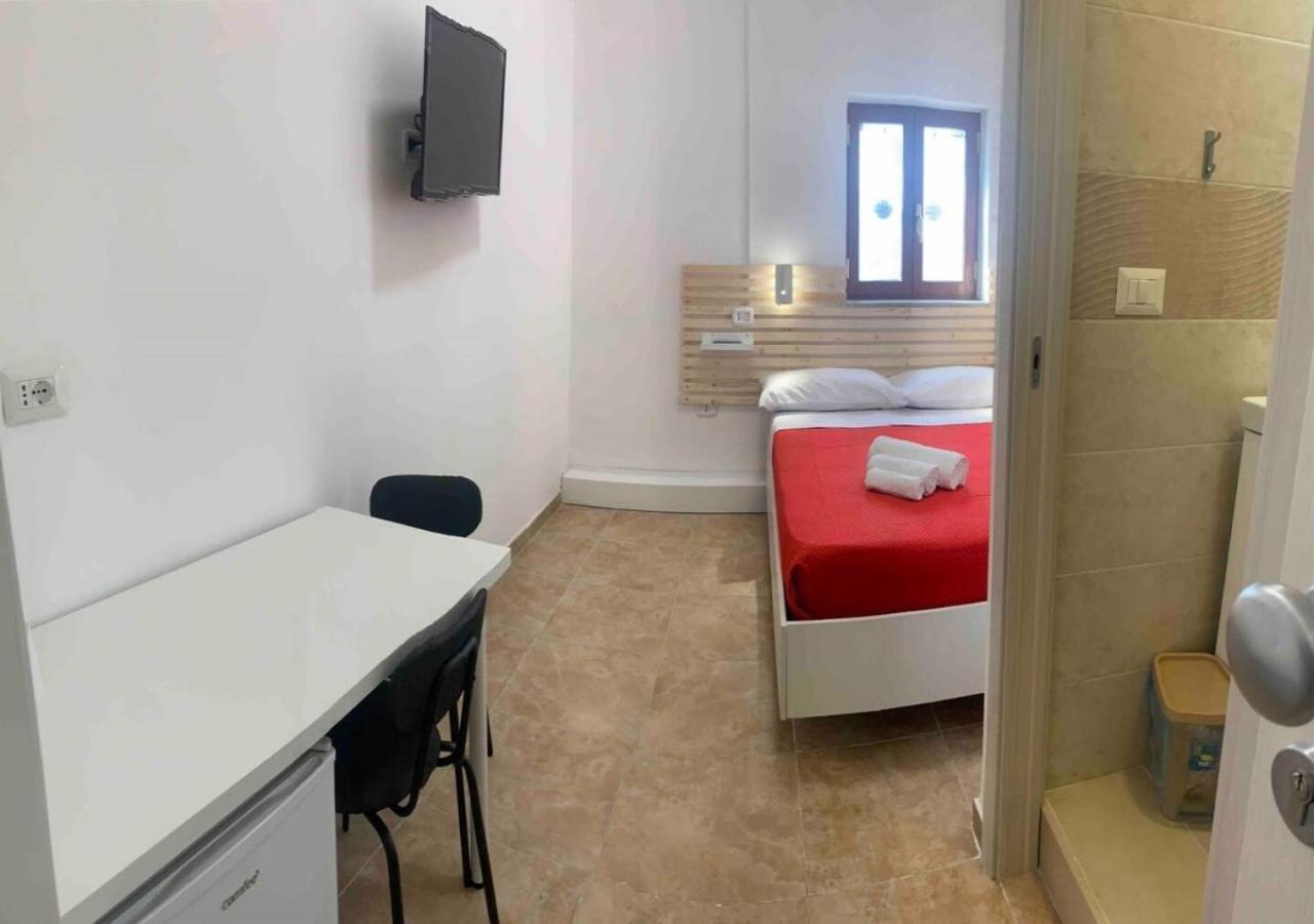 Miris Home Fast And Comfortable With Self Check In 8 Minutes Walk Near Naples Airport Luaran gambar